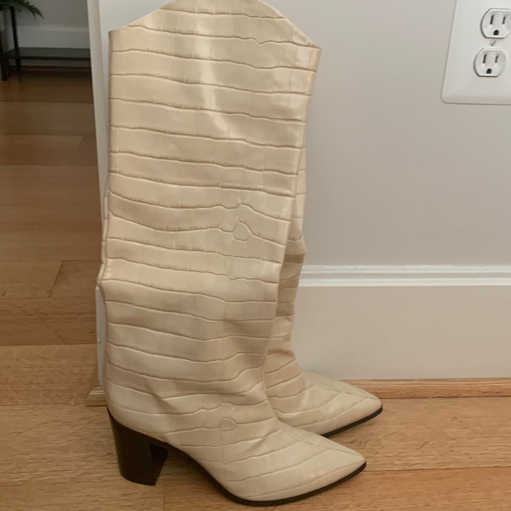 SCHUTZ size 9.5 tall, cream, leather, heeled boots.